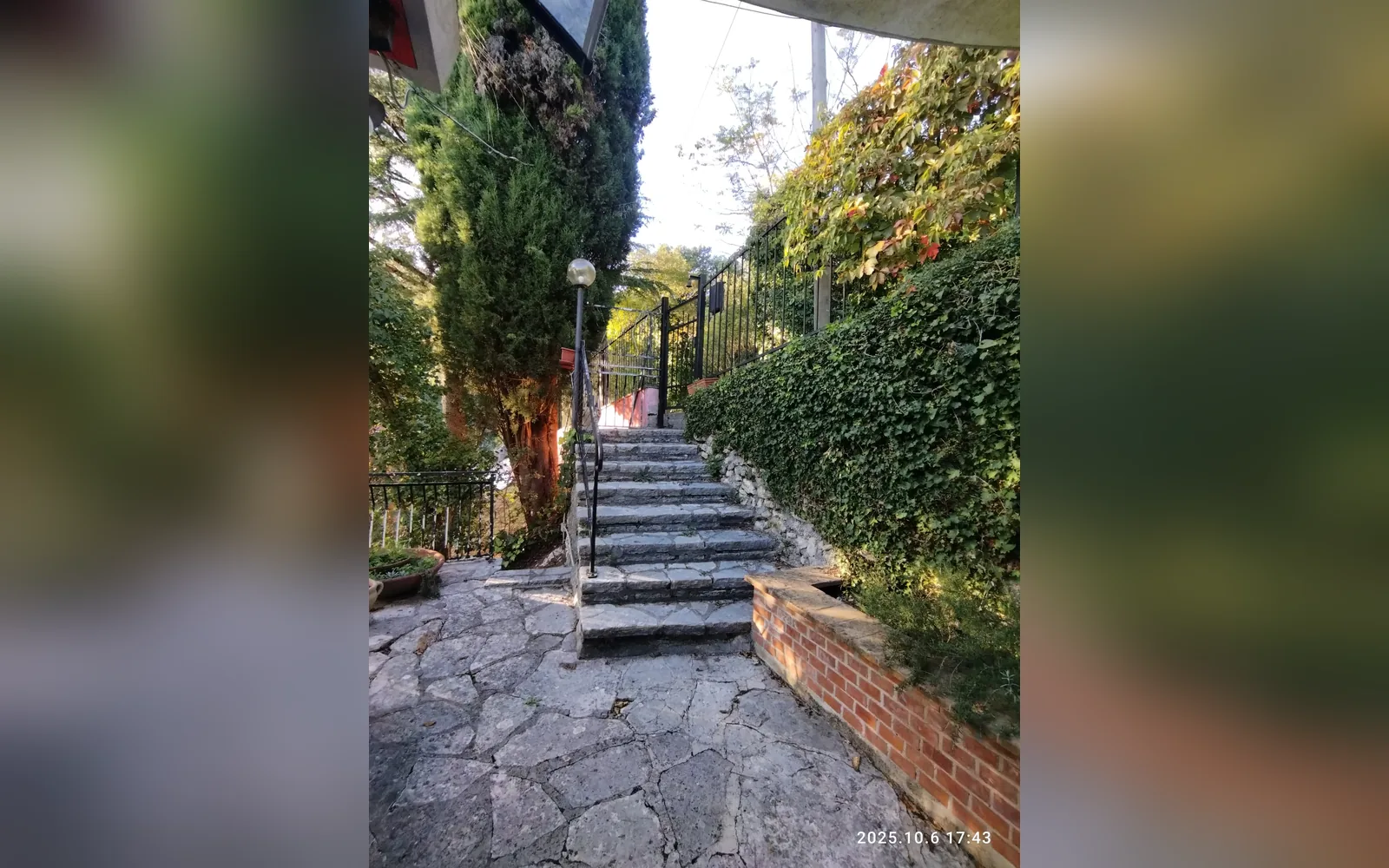 Giardino di la casa di Mara, Terni (Umbria) (foto 6)